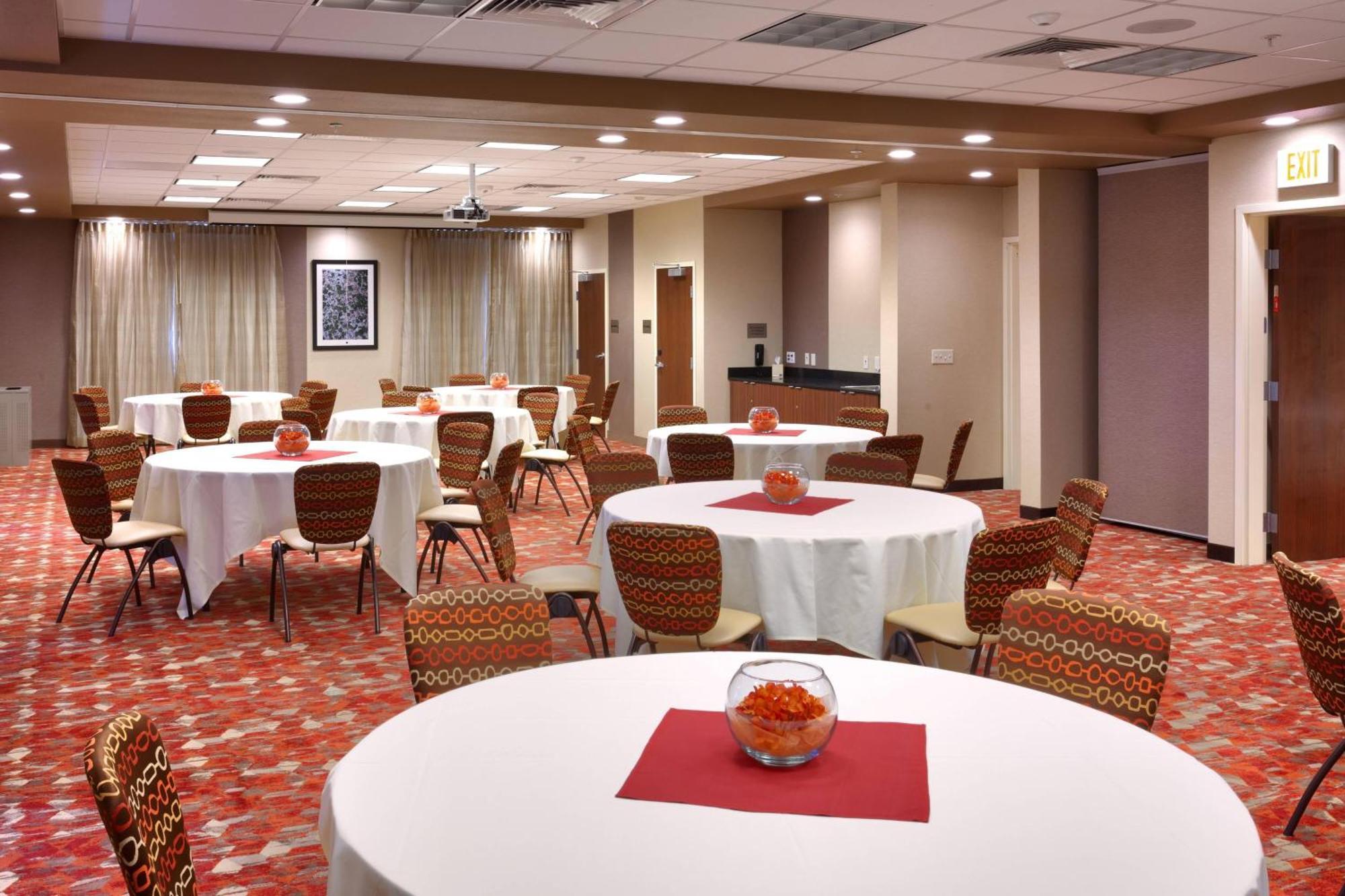 Fairfield Inn & Suites By Marriott Salt Lake City Мидвейл Экстерьер фото